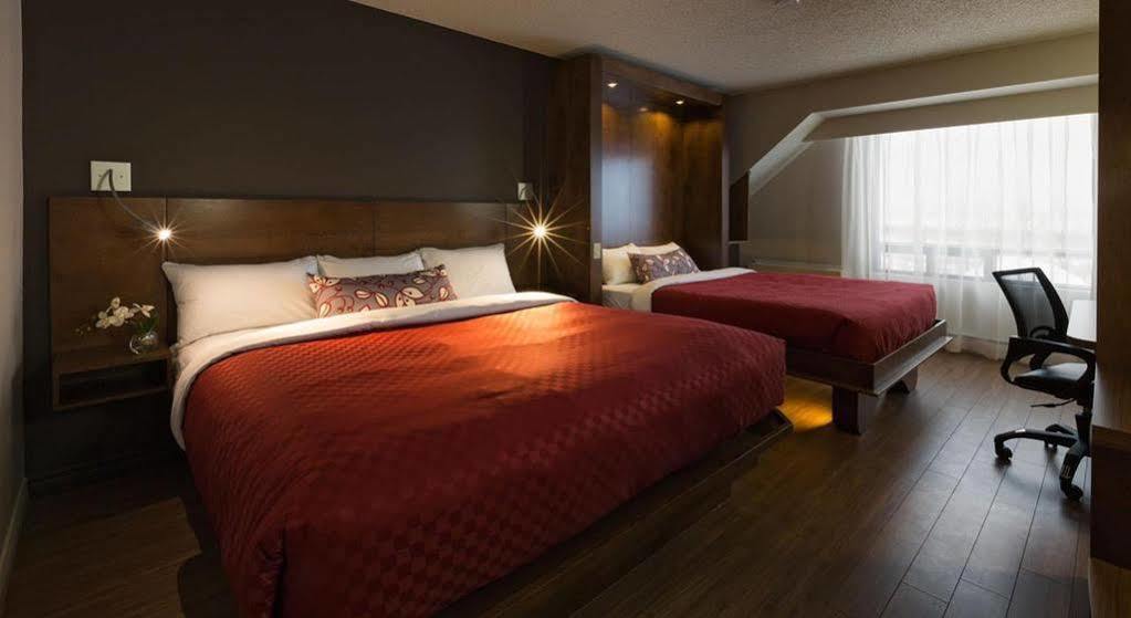 N Hotel Quebec Bagian luar foto